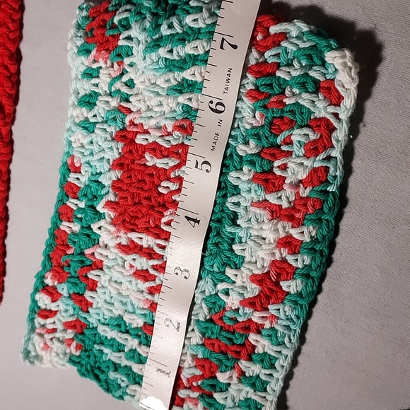 Vintage Christmas 5 Piece Crochet Hot Dish Mats - Picture 5 of 9